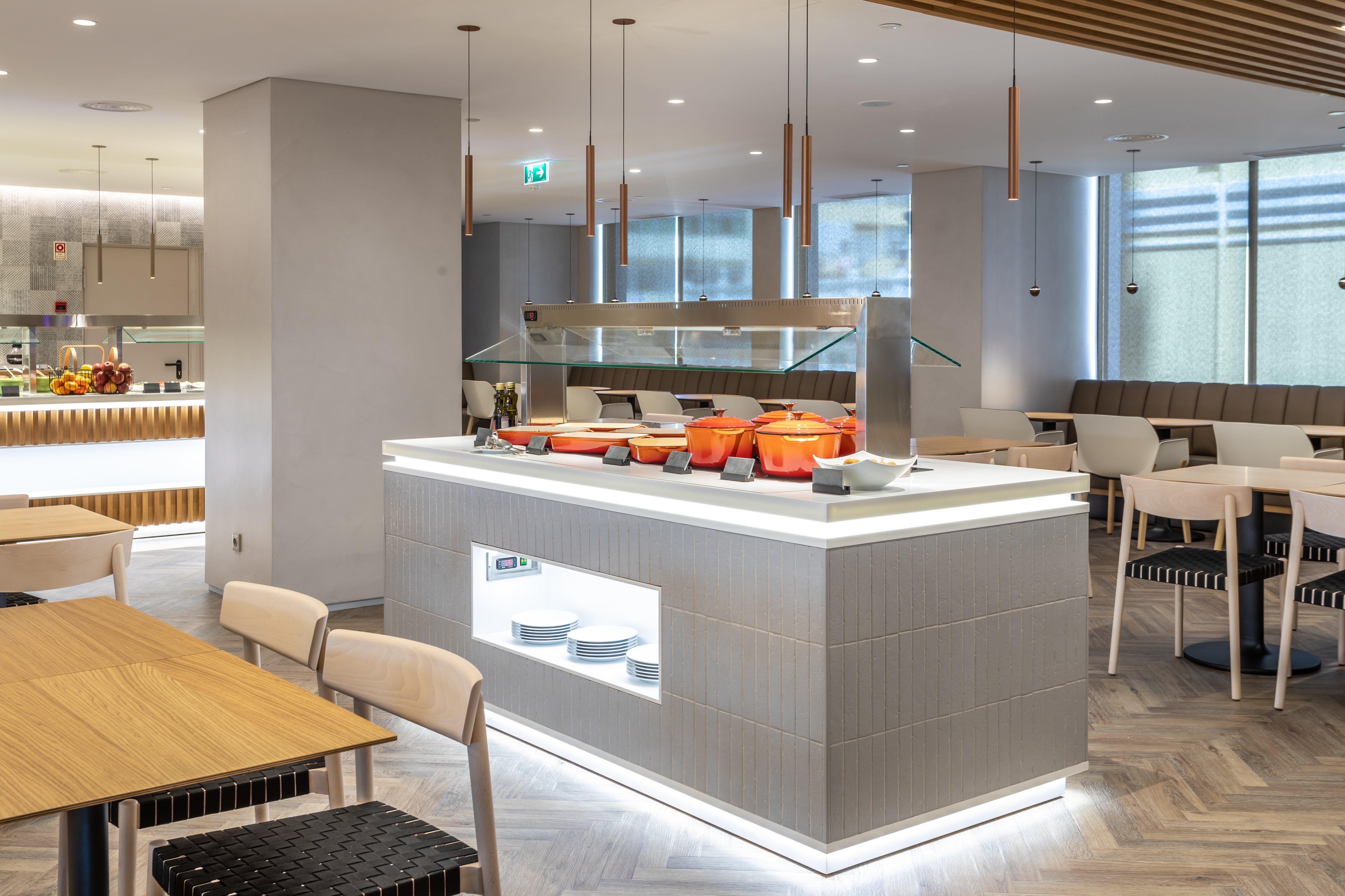 Holiday Inn Lisbon By Ihg Exterior foto